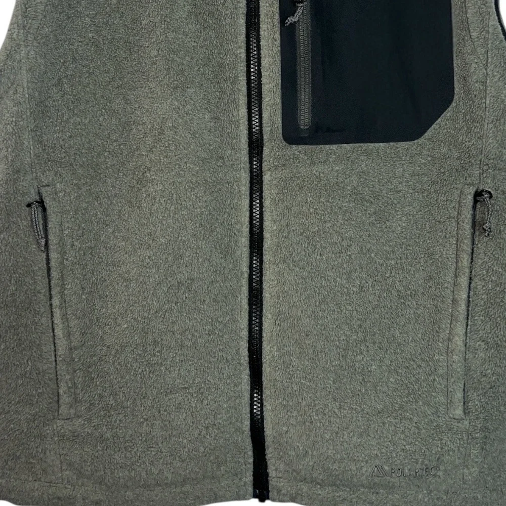 Cabelas Mens Fleece Vest Gray Navy Blue Full Zip Outdoor Pockets Size M Gorpcore